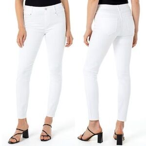 LIVERPOOL The Slim The Glider Pull On White Jeans! Retail $109.